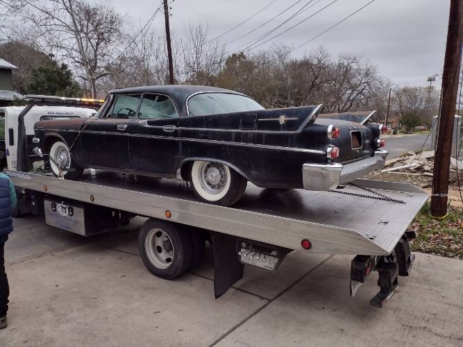 Dodge-Coronet-1957-Black-3