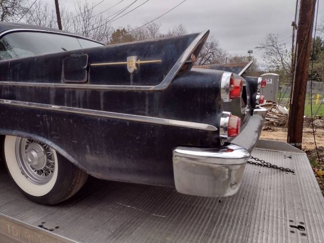 Dodge-Coronet-1957-Black-4