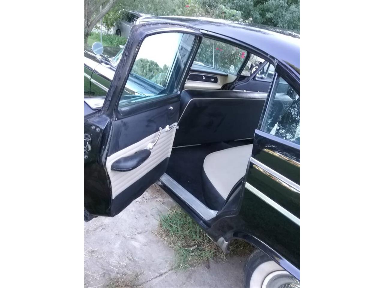 Dodge-Coronet-1957-Black-Black-and-Beige-11
