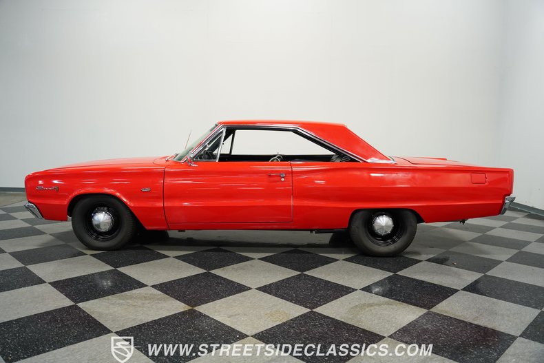 Dodge-Coronet-1966-Red-Black-10