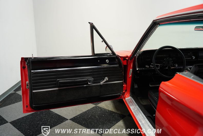 Dodge-Coronet-1966-Red-Black-35