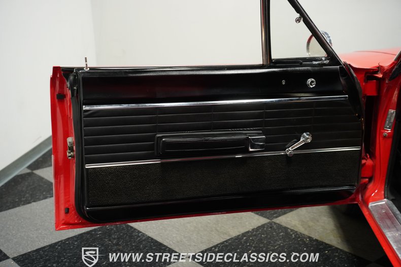 Dodge-Coronet-1966-Red-Black-36