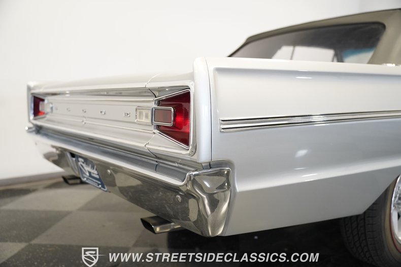 Dodge-Coronet-1966-Silver-mist-poly-Black-22