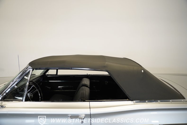 Dodge-Coronet-1966-Silver-mist-poly-Black-30