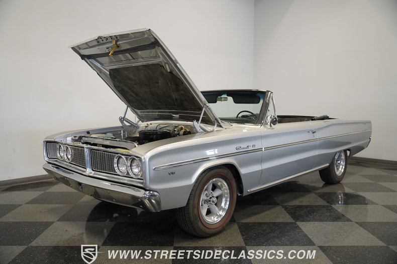 Dodge-Coronet-1966-Silver-mist-poly-Black-32