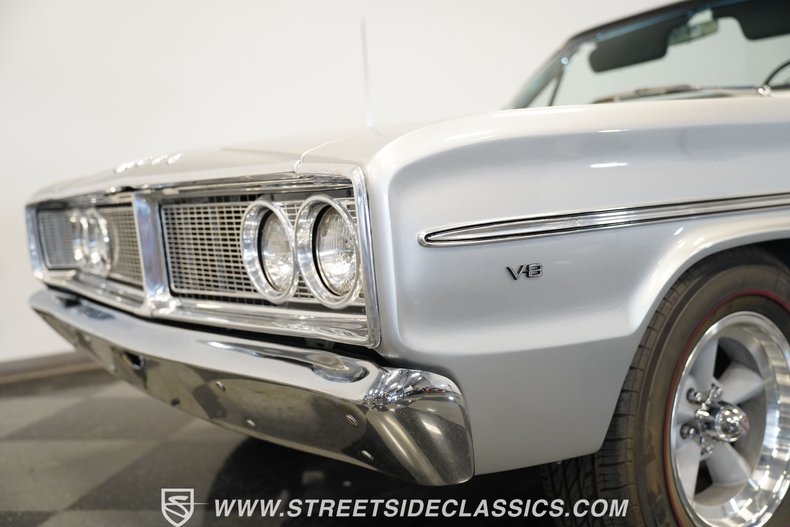 Dodge-Coronet-1966-Silver-mist-poly-Black-37