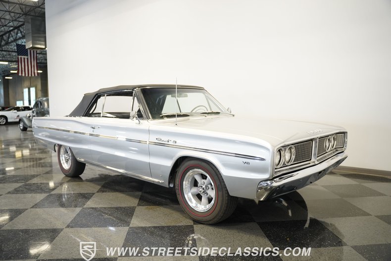 Dodge-Coronet-1966-Silver-mist-poly-Black-45