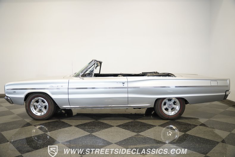 Dodge-Coronet-1966-Silver-mist-poly-Black-8