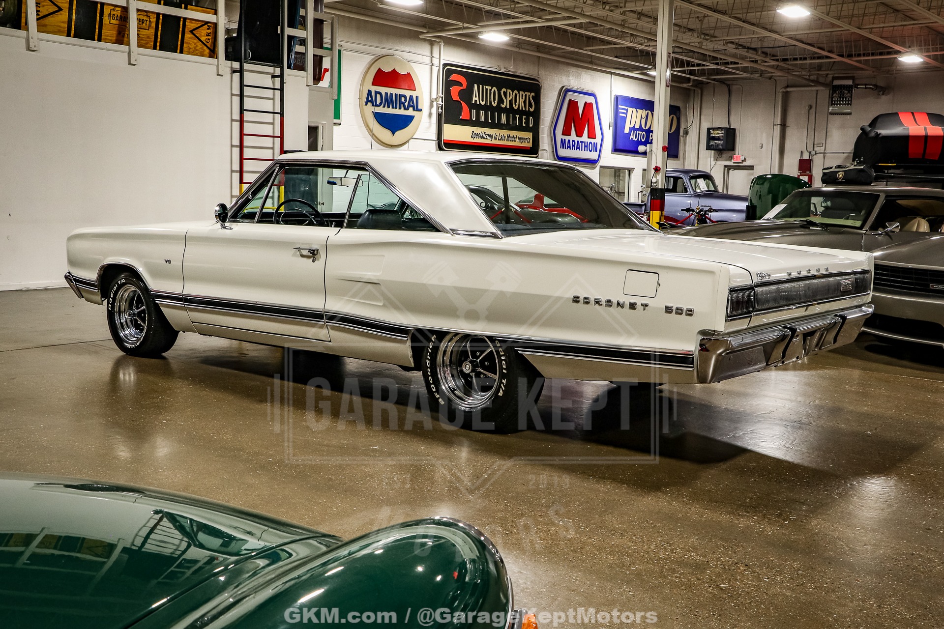 Dodge-Coronet-1967-White-Blue-44