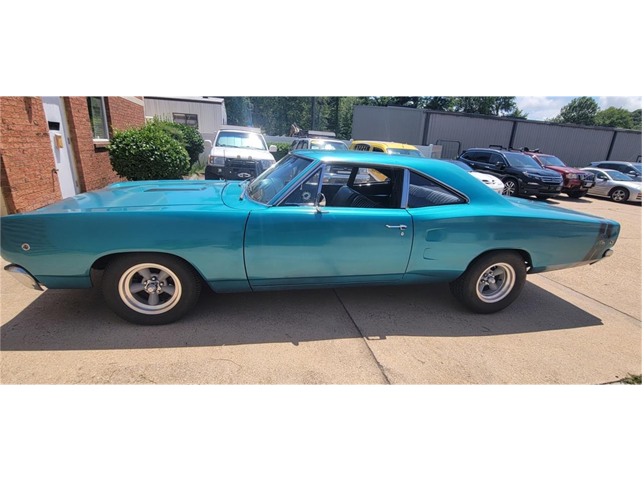 Dodge-Coronet-1968-Medium-Turquoise-Black-1