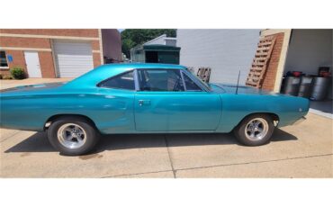 Dodge-Coronet-1968-Medium-Turquoise-Black-9