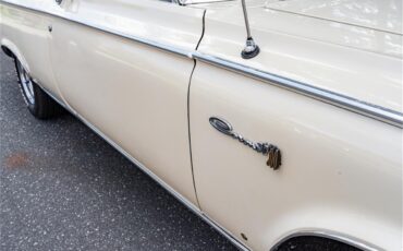 Dodge-Coronet-500-1965-Light-yellow-White-28
