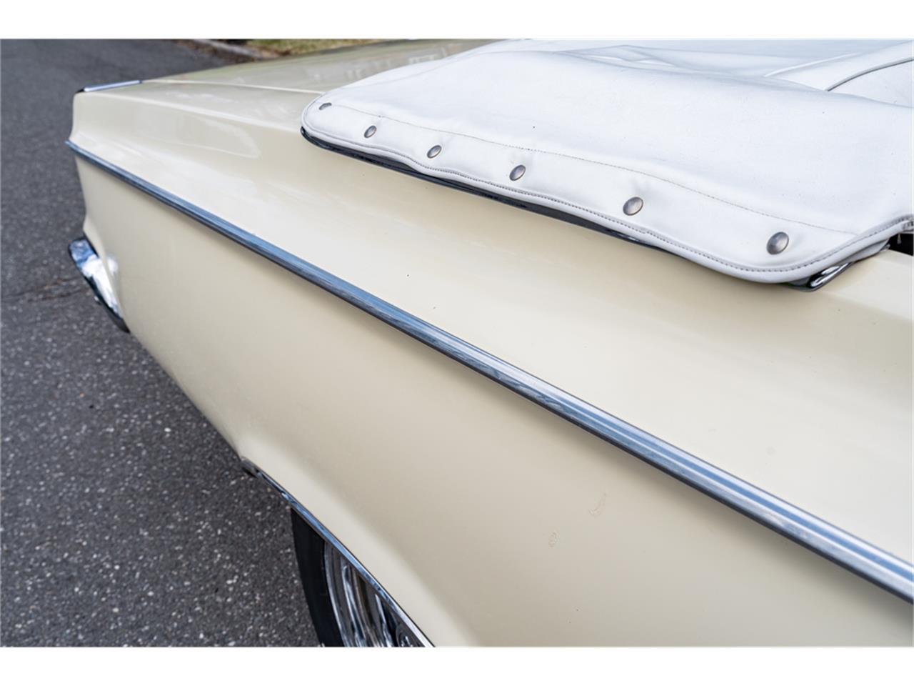 Dodge-Coronet-500-1965-Light-yellow-White-31