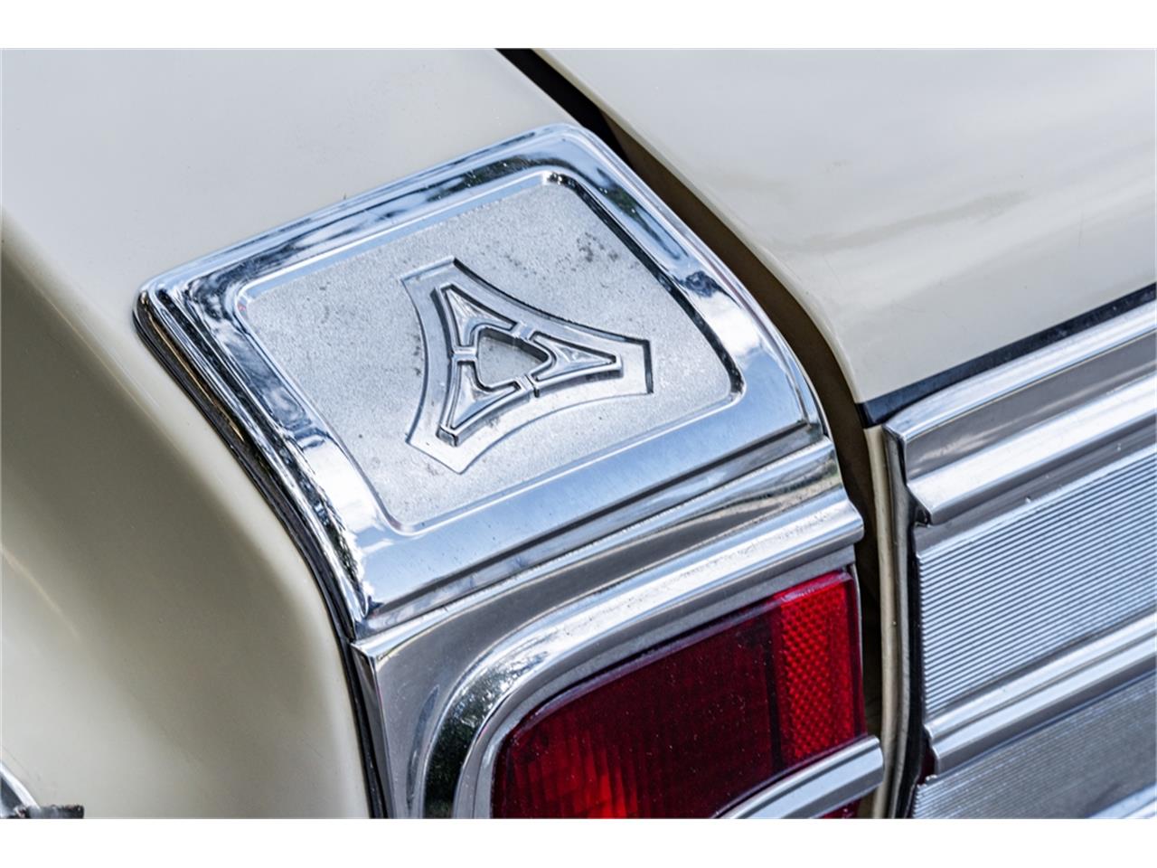 Dodge-Coronet-500-1965-Light-yellow-White-33