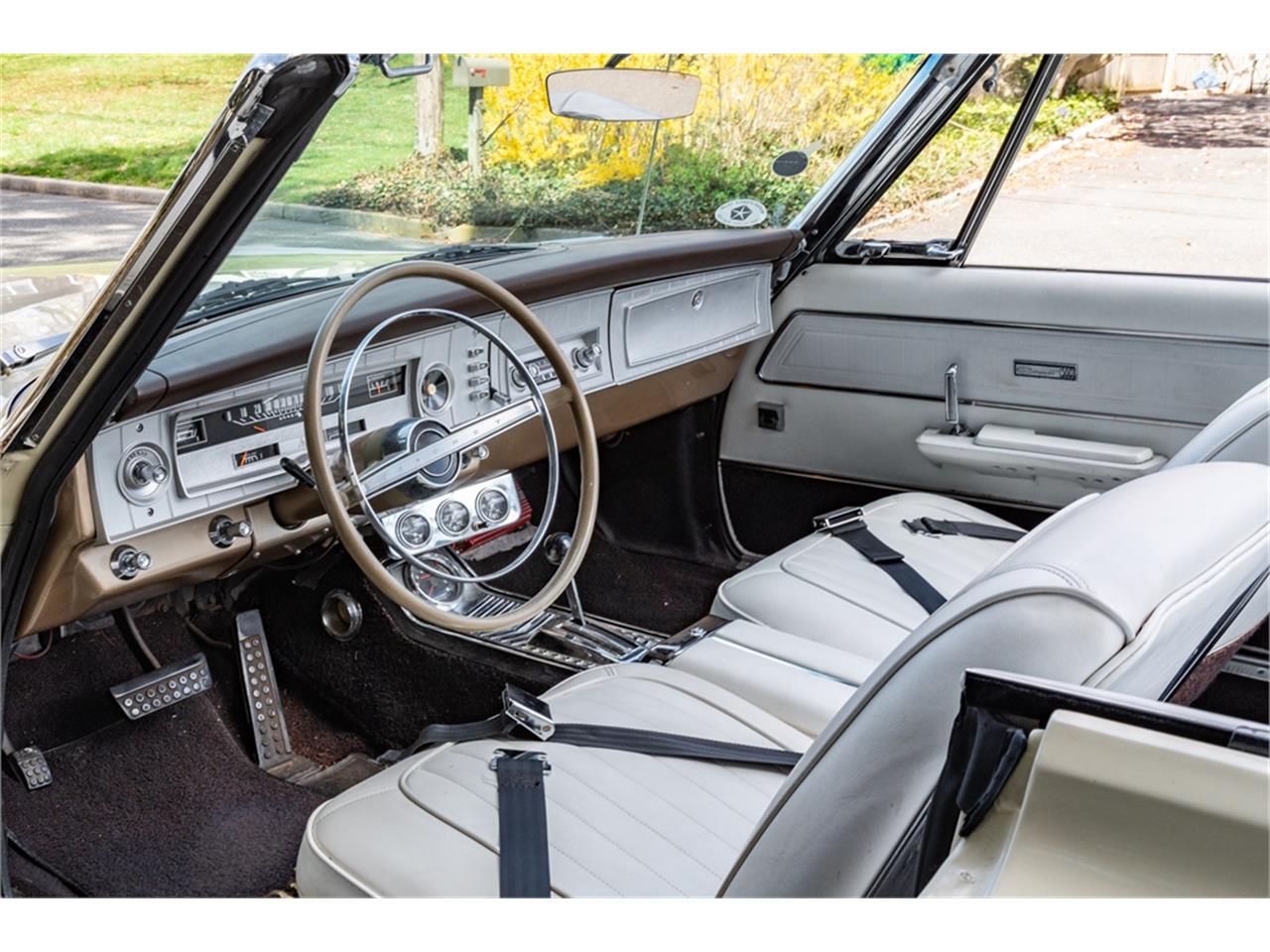 Dodge-Coronet-500-1965-Light-yellow-White-36