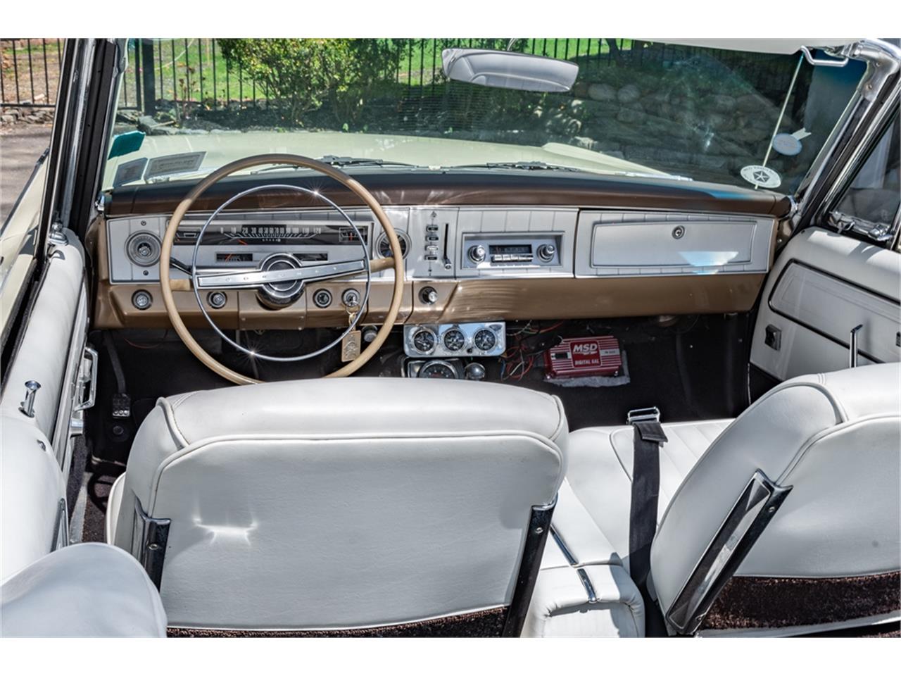 Dodge-Coronet-500-1965-Light-yellow-White-37