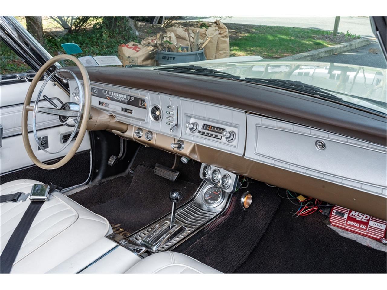 Dodge-Coronet-500-1965-Light-yellow-White-38