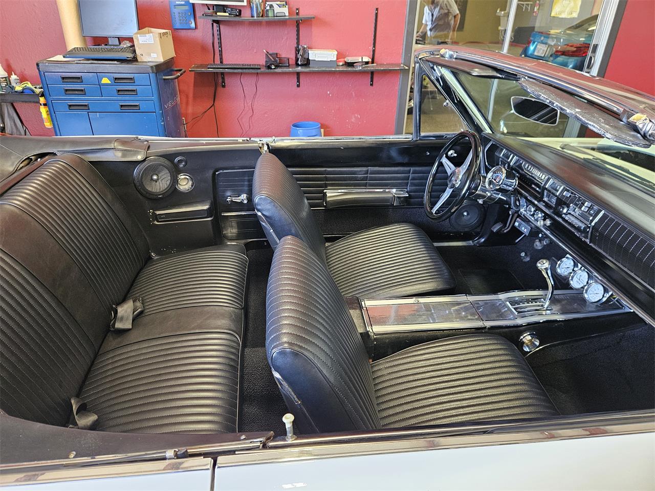 Dodge-Coronet-500-1966-White-Black-14