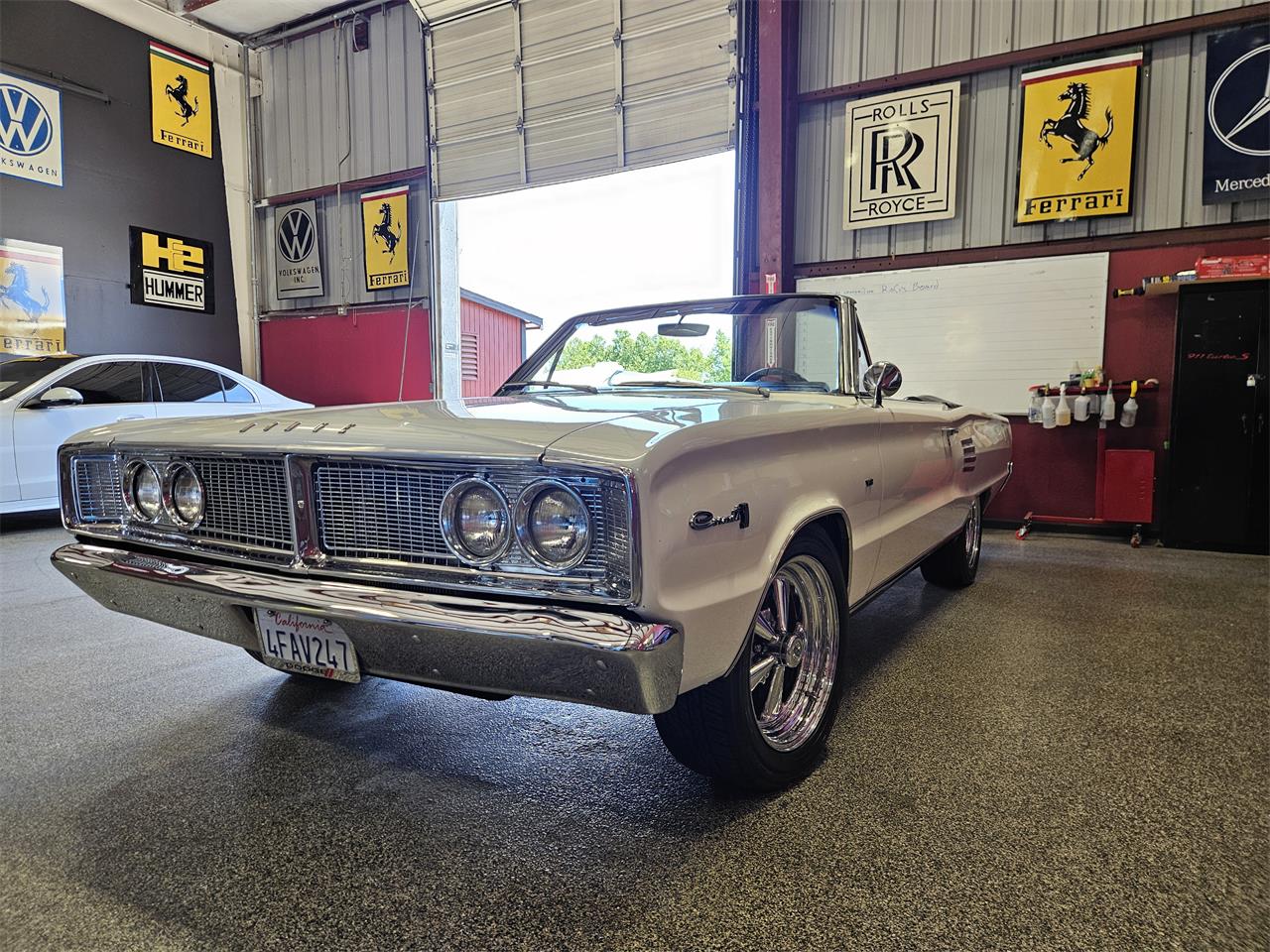 Dodge-Coronet-500-1966-White-Black-2