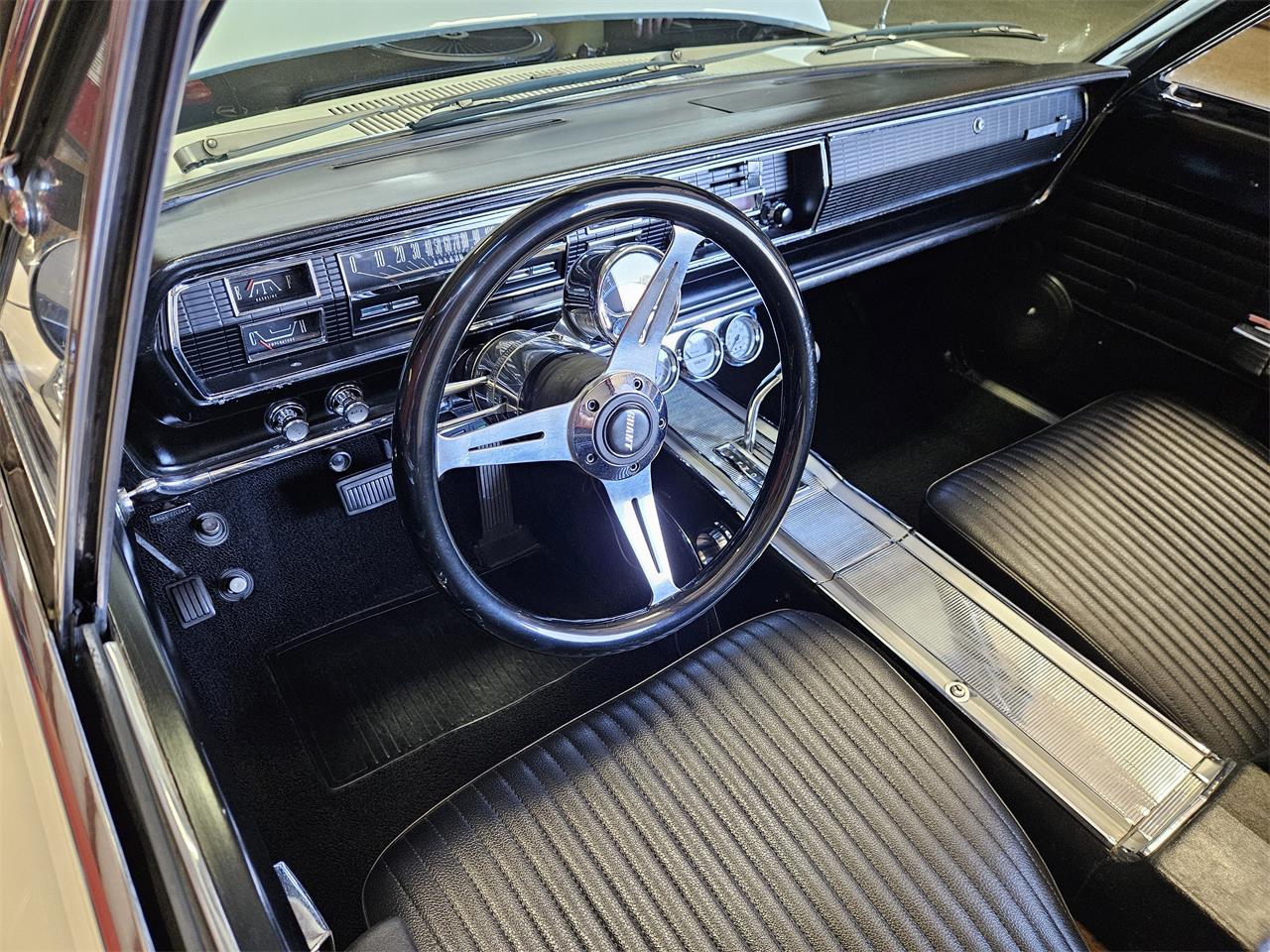 Dodge-Coronet-500-1966-White-Black-20