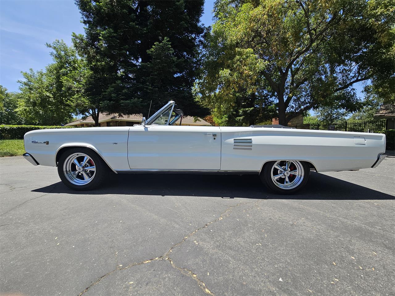 Dodge-Coronet-500-1966-White-Black-37