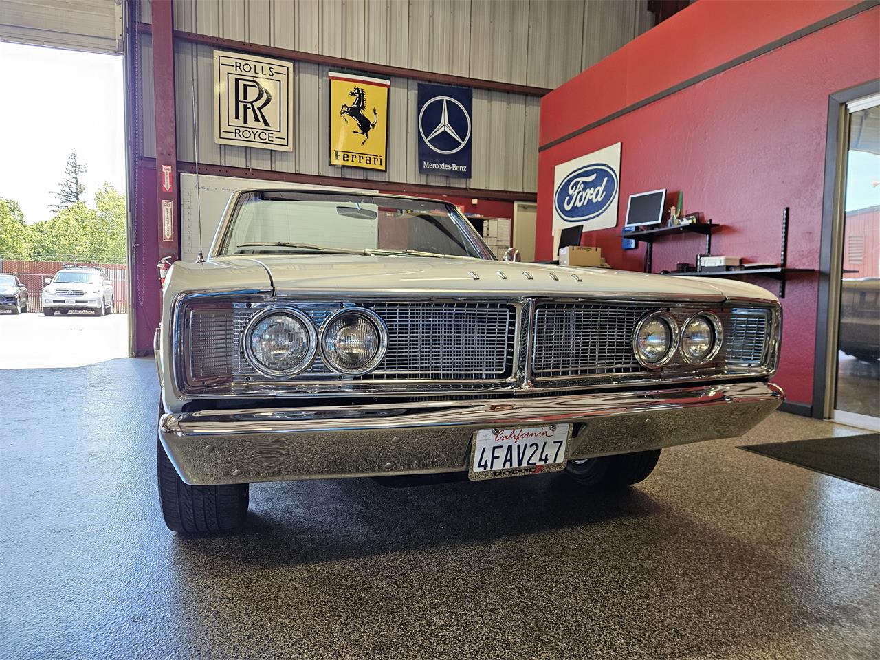 Dodge-Coronet-500-1966-White-Black-8