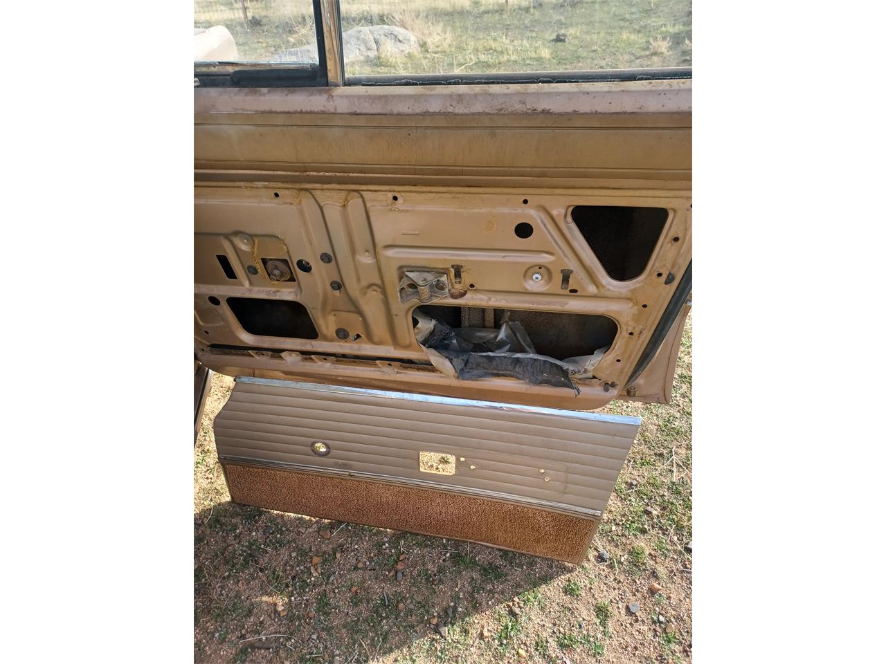 Dodge-Coronet-500-1966-blackbrown-tan-7