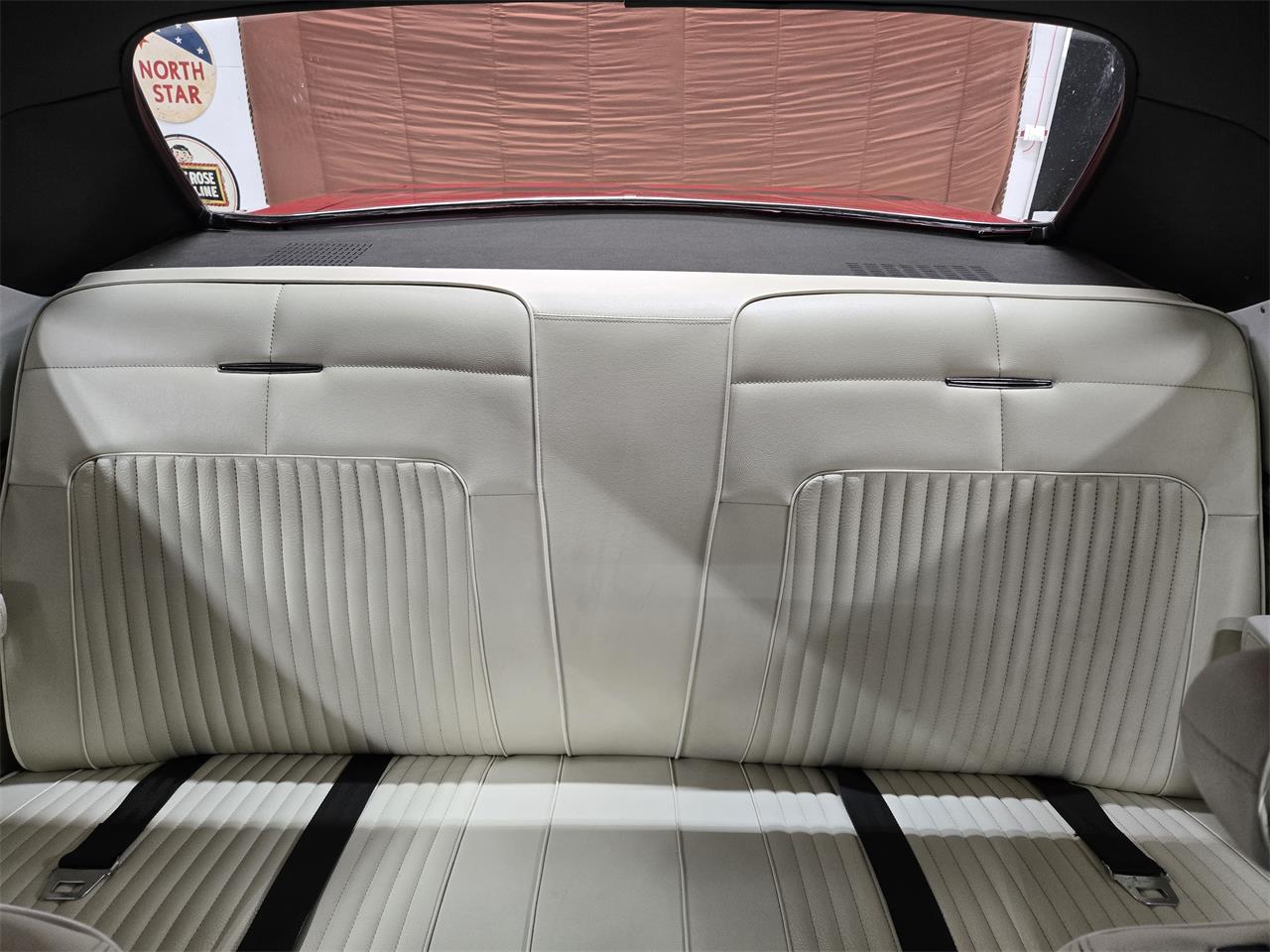 Dodge-Coronet-rt-1969-RedBlack-Vinyl-Roof-White-27