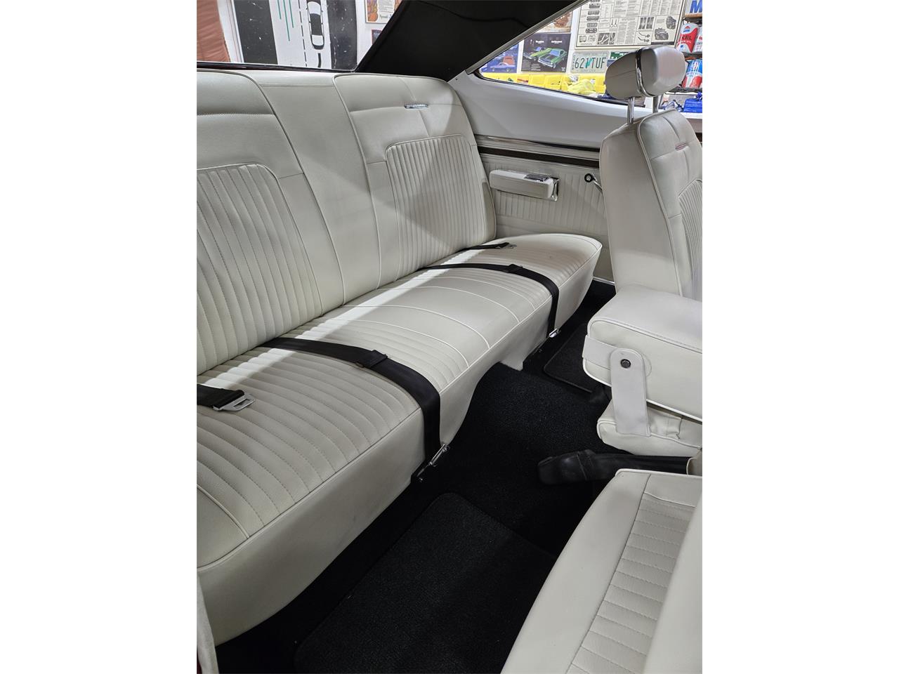 Dodge-Coronet-rt-1969-RedBlack-Vinyl-Roof-White-29