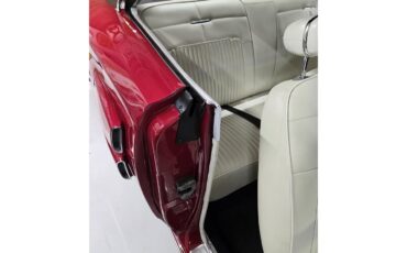 Dodge-Coronet-rt-1969-RedBlack-Vinyl-Roof-White-3