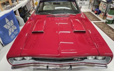Dodge-Coronet-rt-1969-RedBlack-Vinyl-Roof-White-32