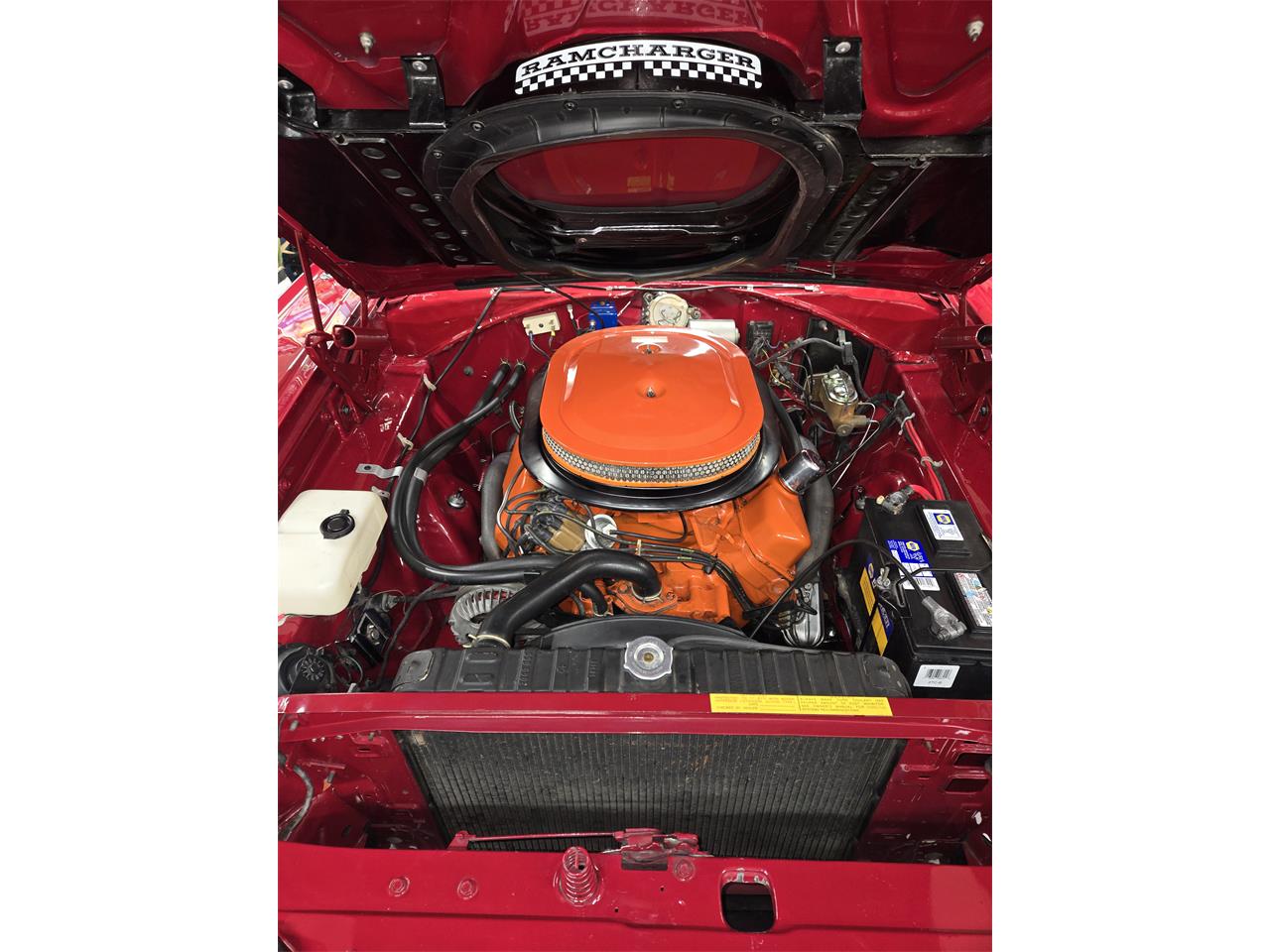 Dodge-Coronet-rt-1969-RedBlack-Vinyl-Roof-White-34