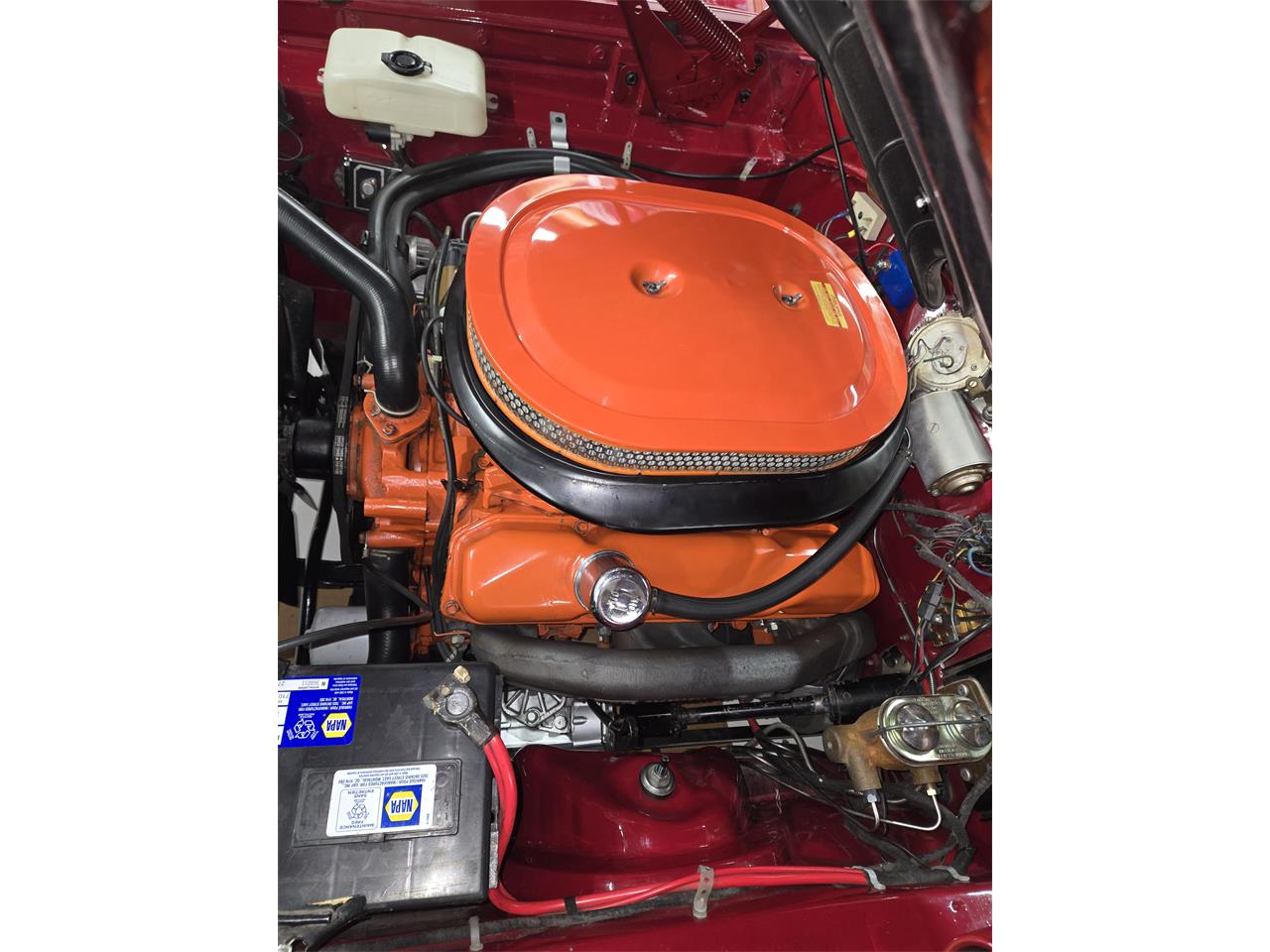Dodge-Coronet-rt-1969-RedBlack-Vinyl-Roof-White-36