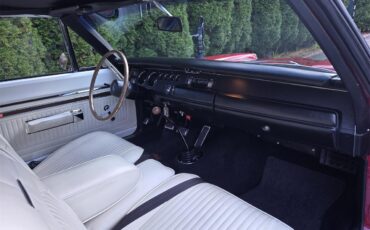 Dodge-Coronet-rt-1969-RedBlack-Vinyl-Roof-White-4