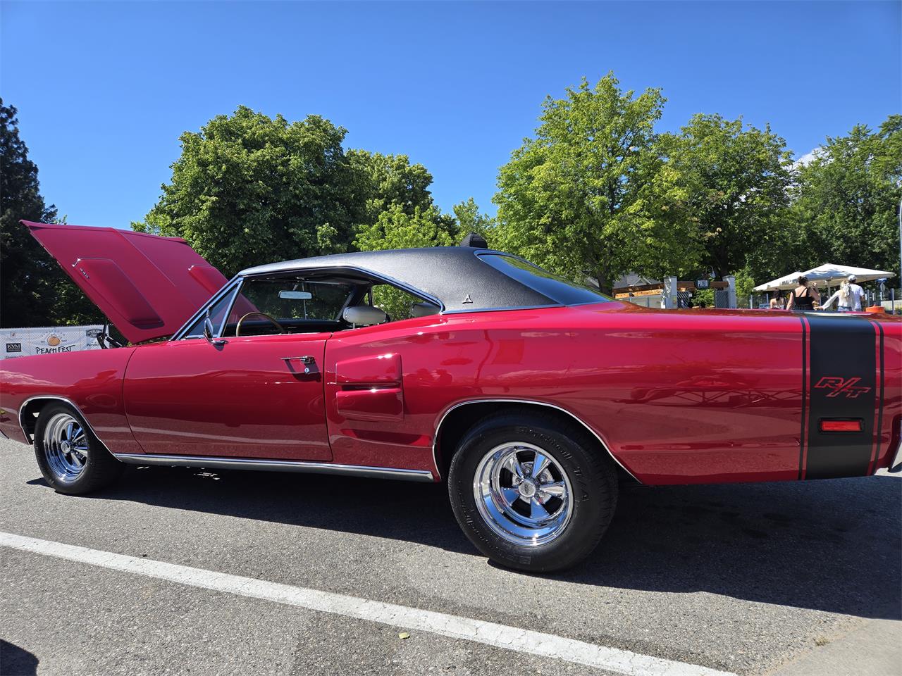 Dodge-Coronet-rt-1969-RedBlack-Vinyl-Roof-White-64
