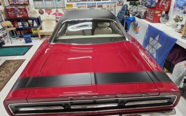 Dodge-Coronet-rt-1969-RedBlack-Vinyl-Roof-White-70