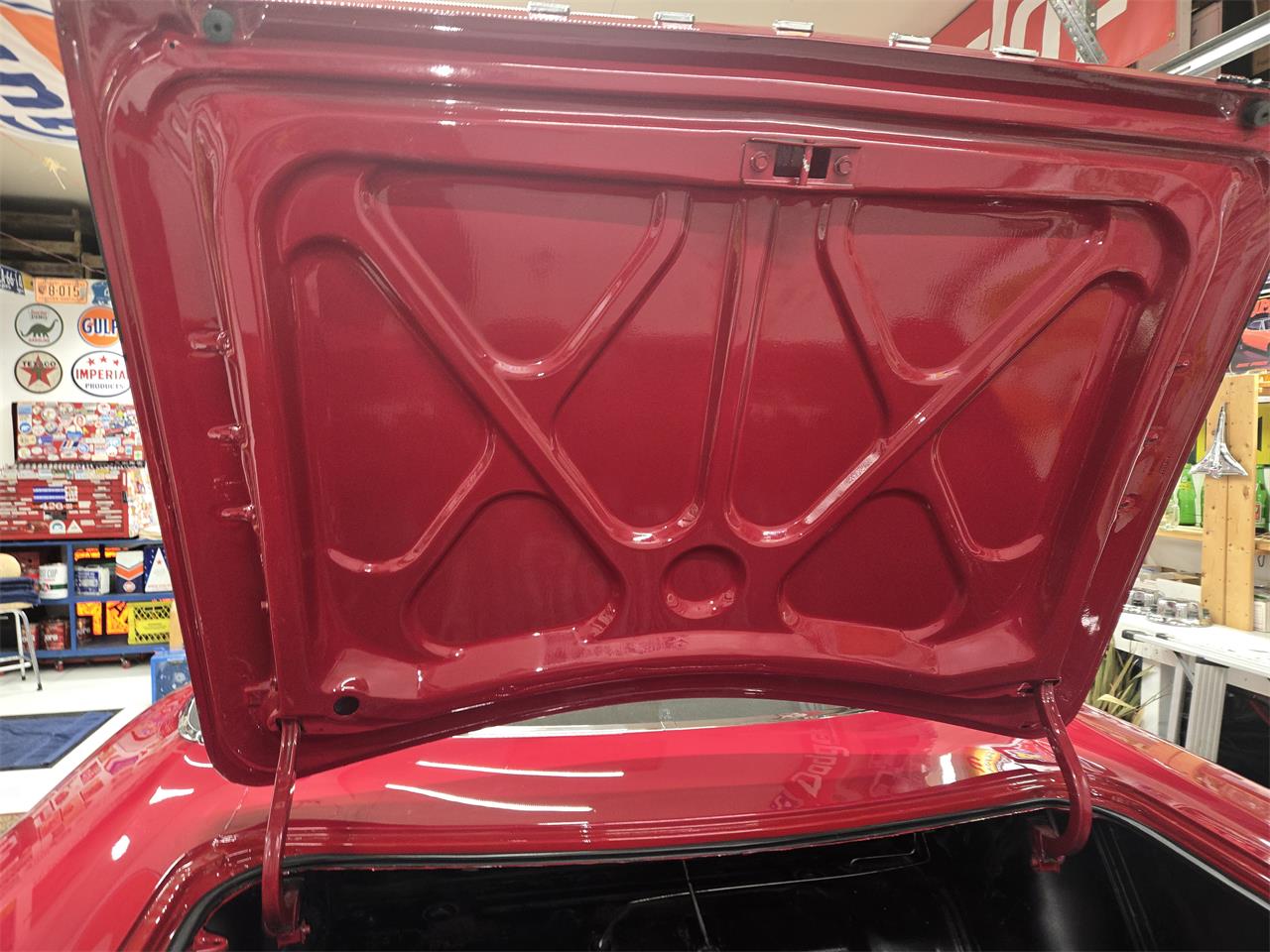 Dodge-Coronet-rt-1969-RedBlack-Vinyl-Roof-White-8