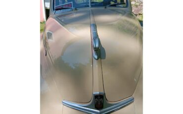 Dodge-Custom-1948-Yellow-Navy-Blue-tan-5