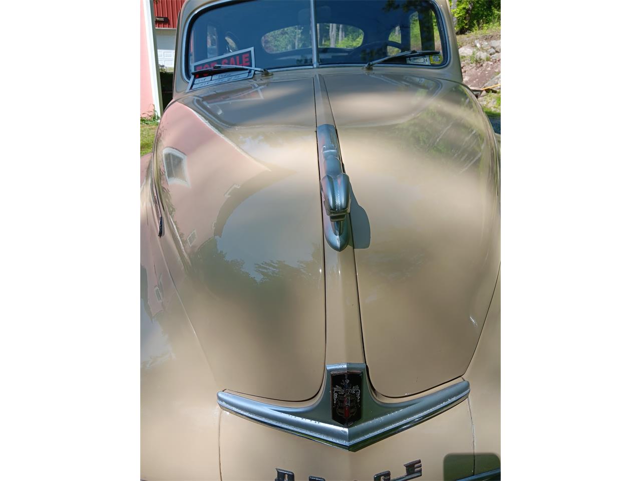 Dodge-Custom-1948-Yellow-Navy-Blue-tan-5