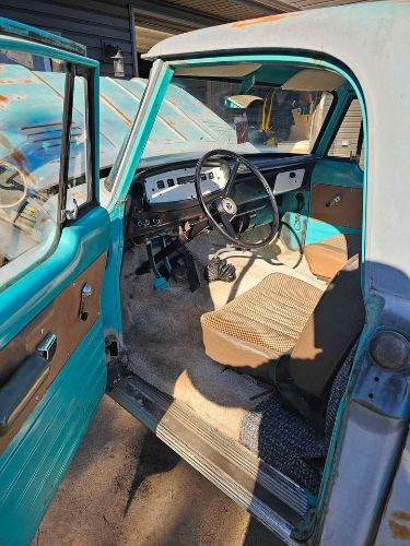 Dodge-D150-1968-3