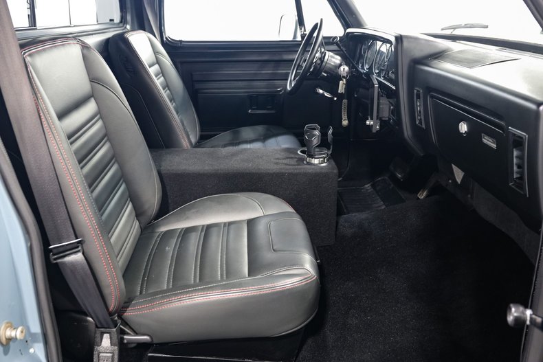 Dodge-D150-1982-BLUE-Black-17