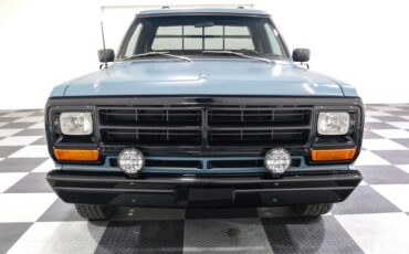 Dodge-D150-1982-BLUE-Black