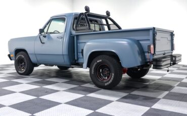 Dodge-D150-1982-BLUE-Black-5