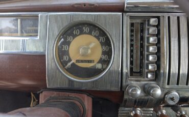 Dodge-D24-Fluid-Drive-1946-Sedan-22