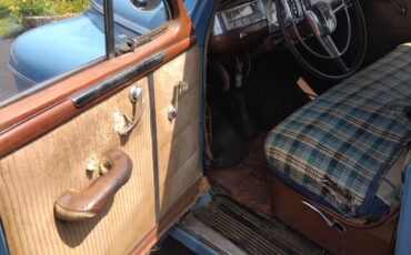 Dodge-D24-Fluid-Drive-1946-Sedan-27