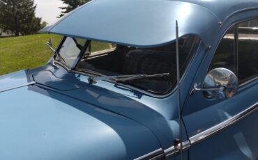Dodge-D24-Fluid-Drive-1946-Sedan-5