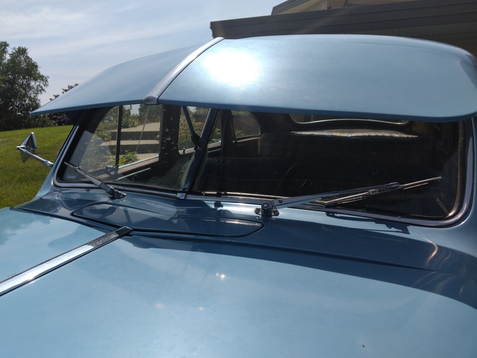 Dodge-D24-Fluid-Drive-1946-Sedan-7