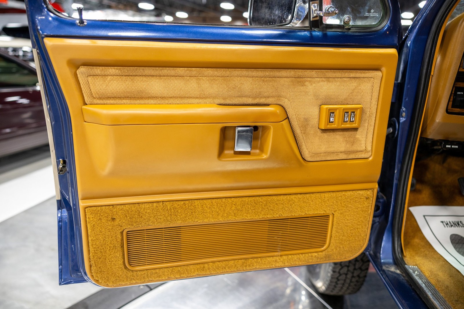 Dodge-D250-W250-1992-Pickup-Truck-39