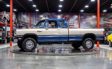 Dodge-D250-W250-1992-Pickup-Truck-4