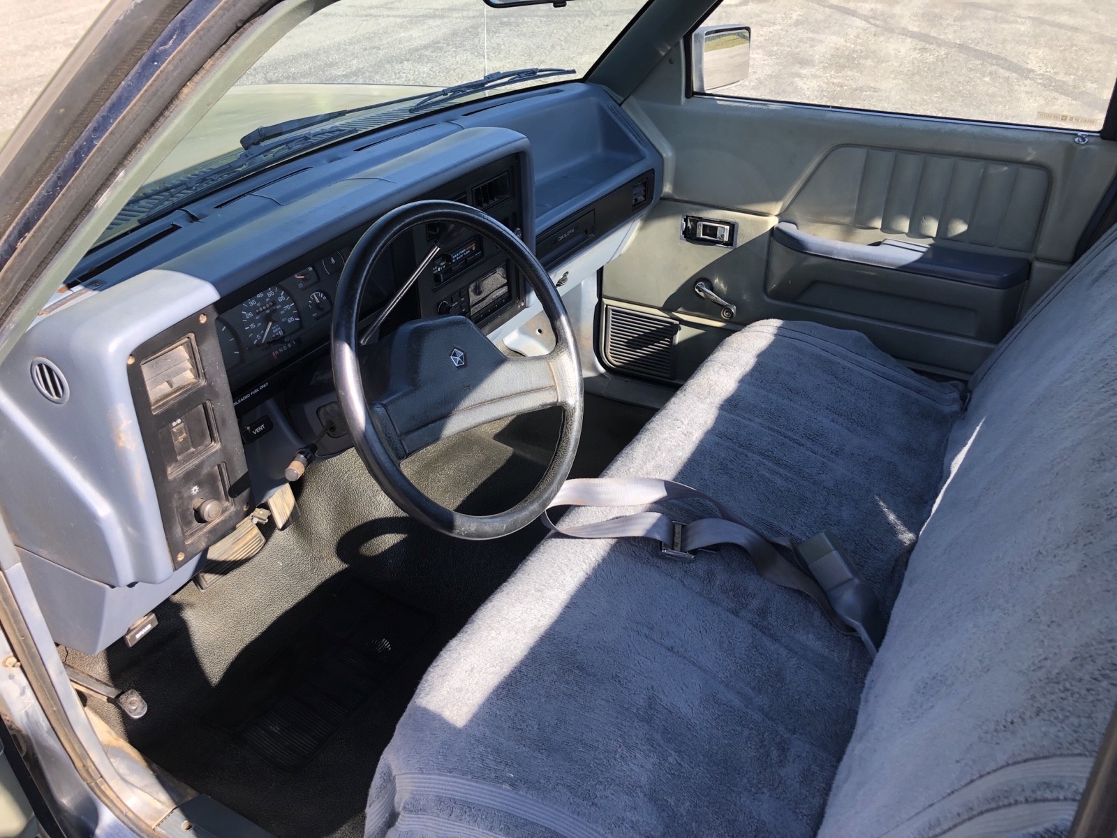 Dodge-Dakota-1989-12
